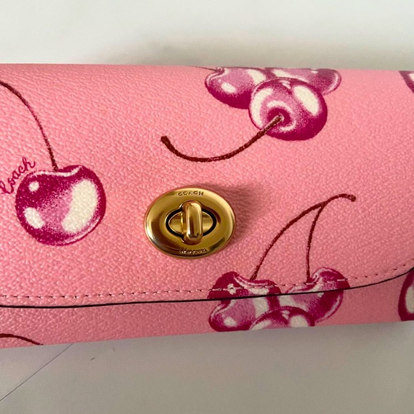 Coach Sunglass Case With Cherry Print # CR912 - Picture 4 of 8